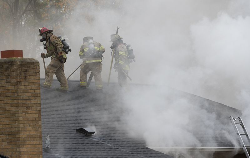 Fire at Rana Motors: Fire officer breaks legs, arms after jumping from 3rd floor