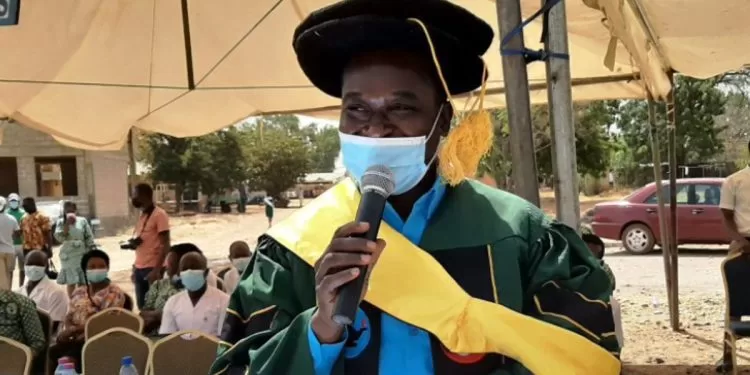 Principal advocates scientific research into SHS results Mr Michael Yidana Mantamia