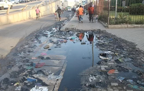 Cleanest city agenda: Accra losing filth battle? A drain along the Graphic Road choked with plastic waste. Picture: ESTHER ADJORKOR ADJEI