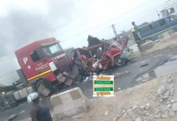 Accident: 7 dead as tanker runs over trotro at Amasaman