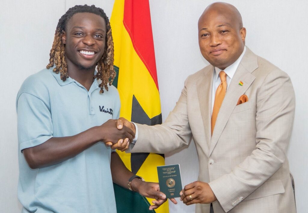 Jeremy Doku, Manchester City,, Ghanaian passport, Ghana, Belgium