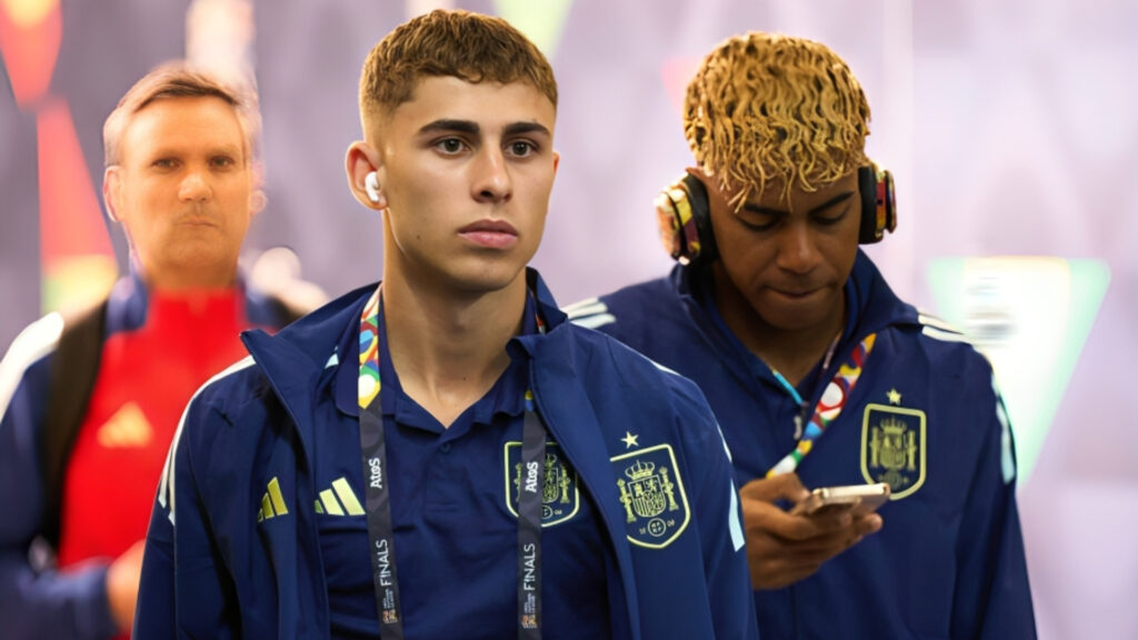 Fermin Lopez, Lamine Yamal, FC Barcelona, Manchester United, Premier League, La Liga.