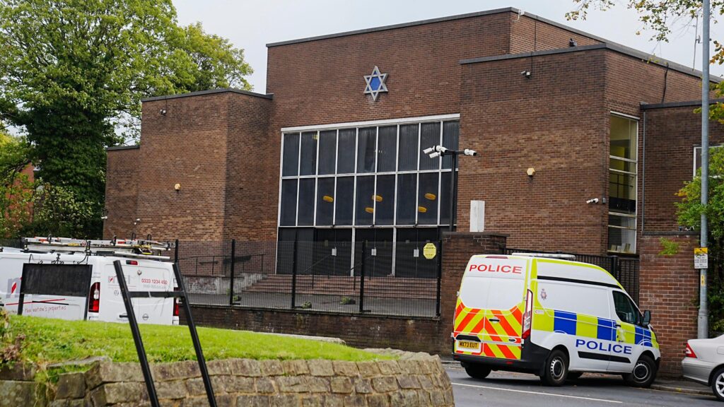 Bernard Agyemang serving as security guard at synagogue attacked on Oct. 2 leaves hospital