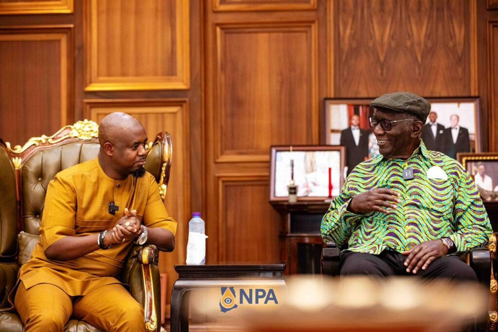 Edudzi Tameklo pays courtesy call on ex-Prez Kufuor ahead of NPA @20 celebrations