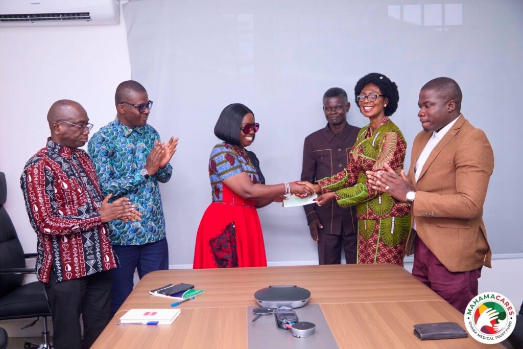 Quartey-Papafio Medical Foundation and Reroy Group donate GH₵200,000 to GMTF