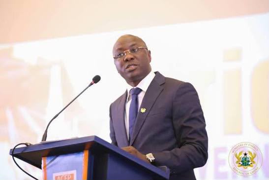 ‘All bones with no meat’ – Amin Adam criticises govt’s mid-year review